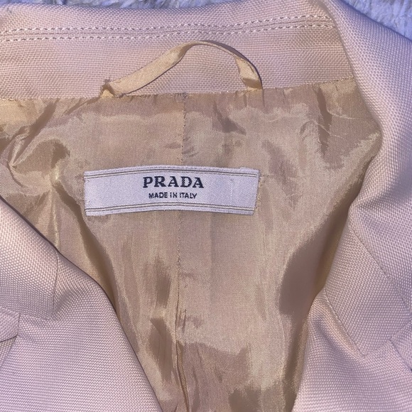 Beige Prada blazer - Picture 2 of 3